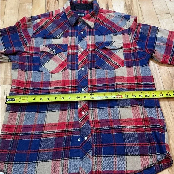 Wrangler Men's Flannel Plaid Shirt - Red, Blue, and Tan - Picture 6 of 8